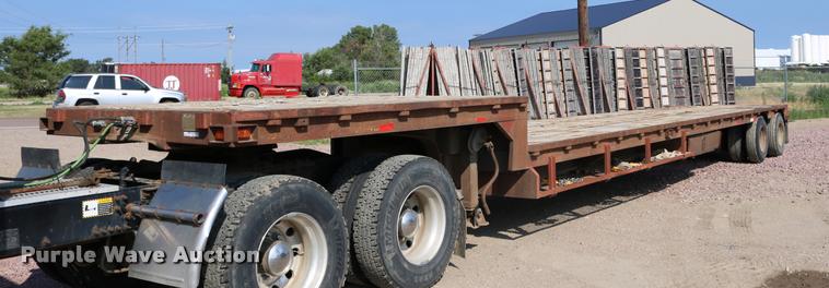image for item DM9376 1981 Transcraft DTX-18-14 drop deck equipment trailer