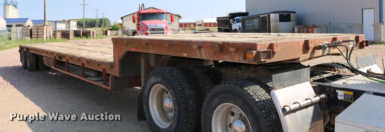 image for item DM9376 1981 Transcraft DTX-18-14 drop deck equipment trailer