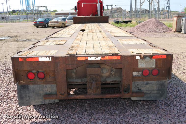image for item DM9376 1981 Transcraft DTX-18-14 drop deck equipment trailer