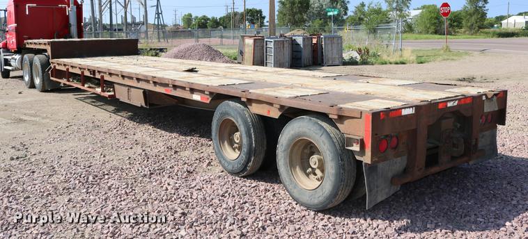 image for item DM9376 1981 Transcraft DTX-18-14 drop deck equipment trailer
