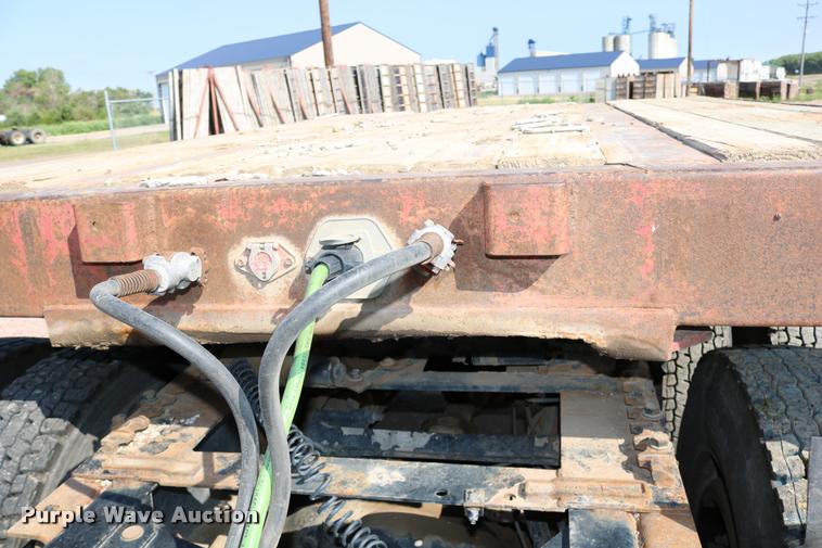 image for item DM9376 1981 Transcraft DTX-18-14 drop deck equipment trailer