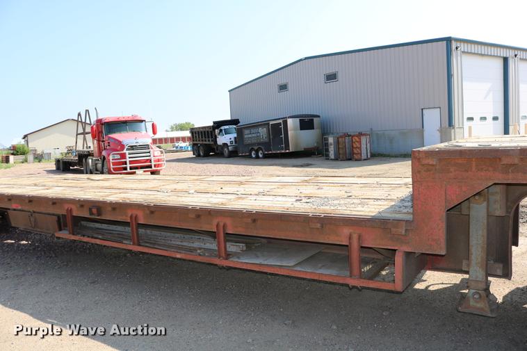 image for item DM9376 1981 Transcraft DTX-18-14 drop deck equipment trailer