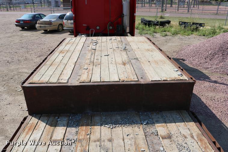 image for item DM9376 1981 Transcraft DTX-18-14 drop deck equipment trailer