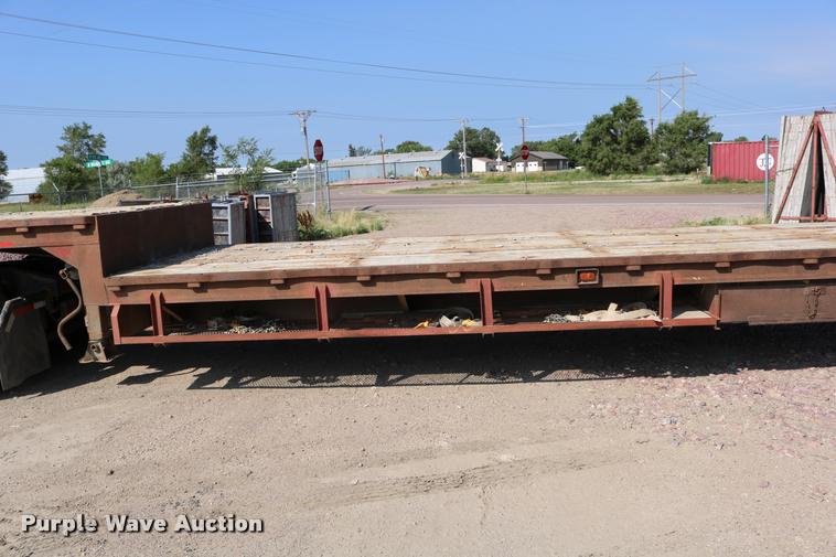 image for item DM9376 1981 Transcraft DTX-18-14 drop deck equipment trailer