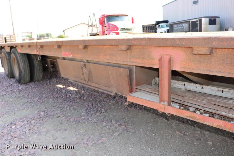 image for item DM9376 1981 Transcraft DTX-18-14 drop deck equipment trailer