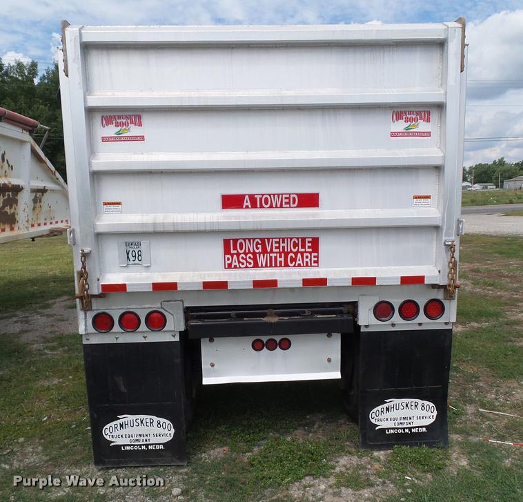 image for item L5622 2009 Corn Husker end dump trailer
