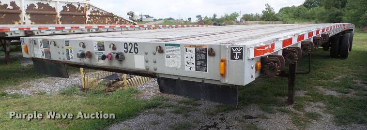 image for item L5626 2004 Wilson CF-900 flatbed trailer