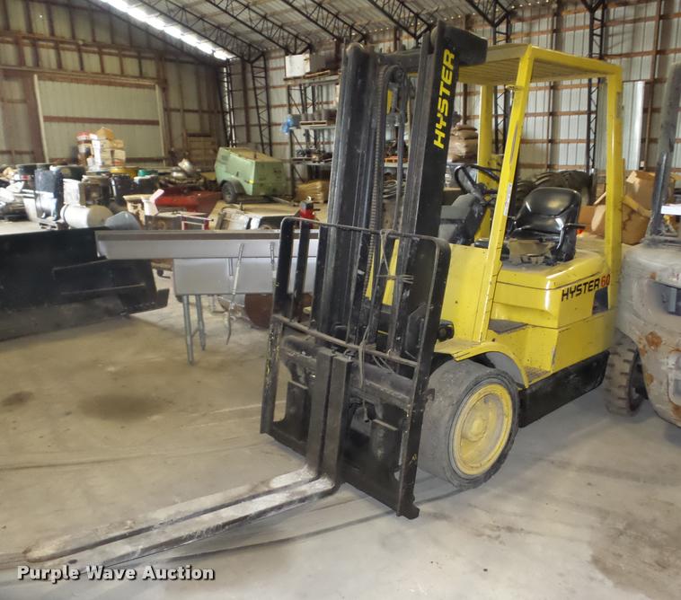 image for item BI9607 Hyster 60 forklift