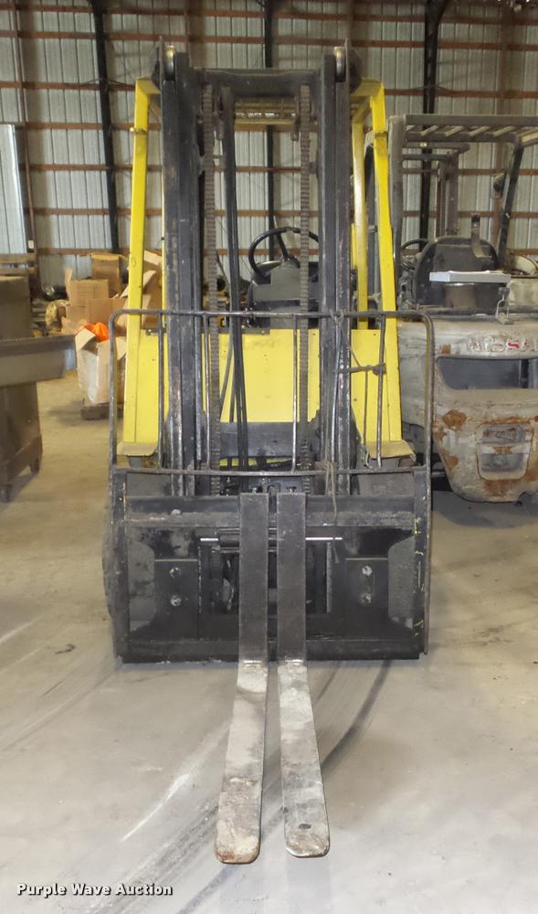 image for item BI9607 Hyster 60 forklift