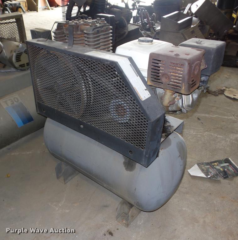 image for item BI9611 Industrial Air air compressor