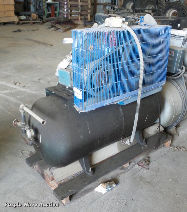 image for item BI9612 DeVilbiss UAE5024 air compressor