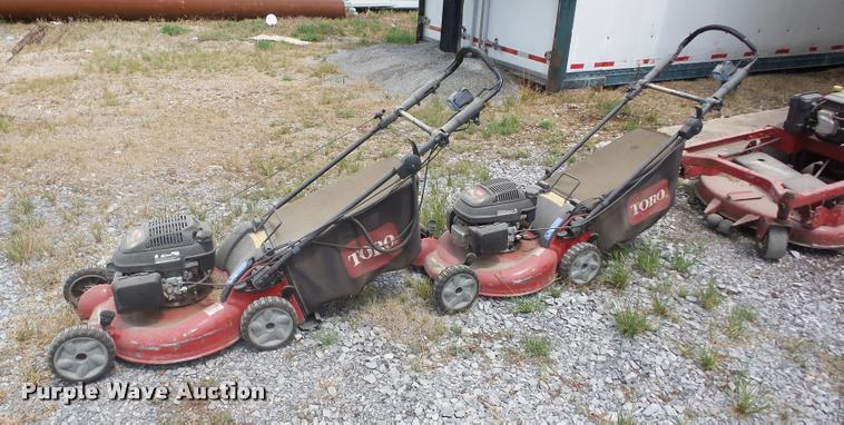 image for item BI9613 (2) Toro push mowers