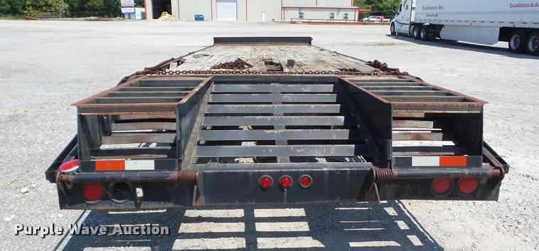 image for item BI9616 2006 Elite equipment trailer