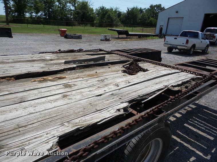 image for item BI9616 2006 Elite equipment trailer