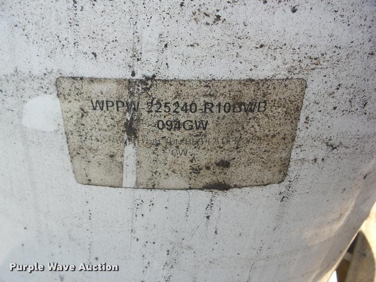 image for item BI9618 (4) 22.5 tires