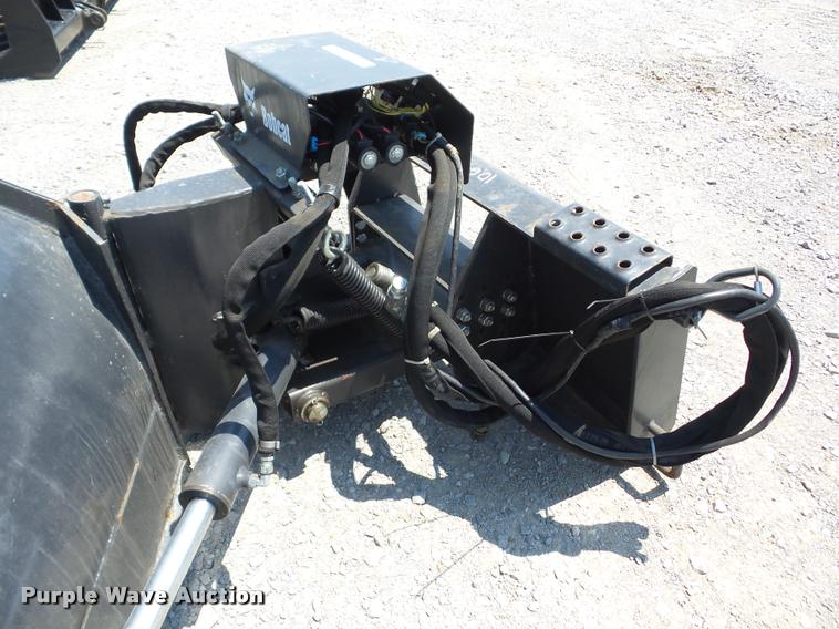 image for item BI9622 2013 Bobcat V-blade 108