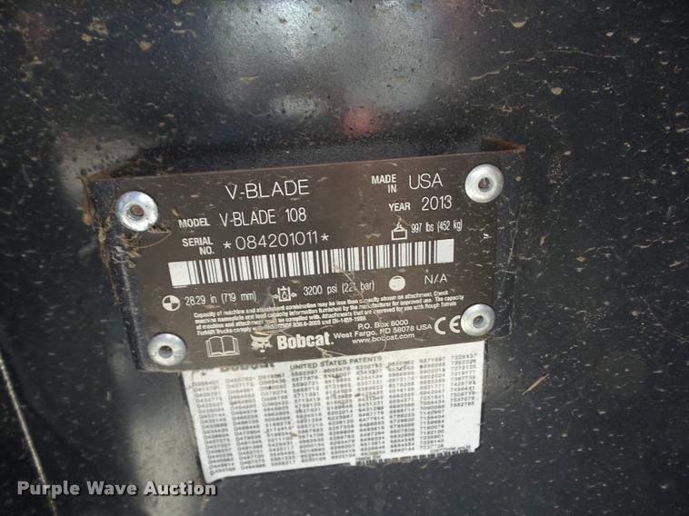 image for item BI9622 2013 Bobcat V-blade 108
