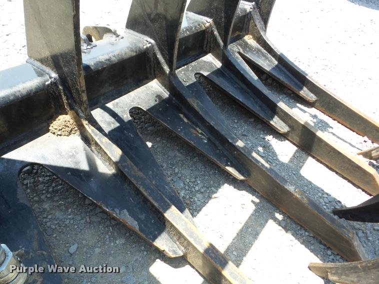 image for item BI9623 Faver grapple bucket