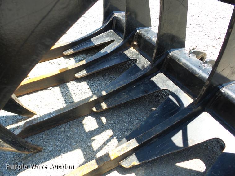 image for item BI9623 Faver grapple bucket