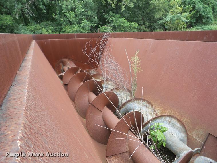 image for item BI9624 Knight ProTwin Slinger 8030 manure spreader