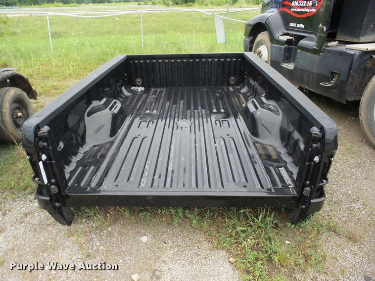 image for item BI9630 2015 Ford F250 pickup truck bed