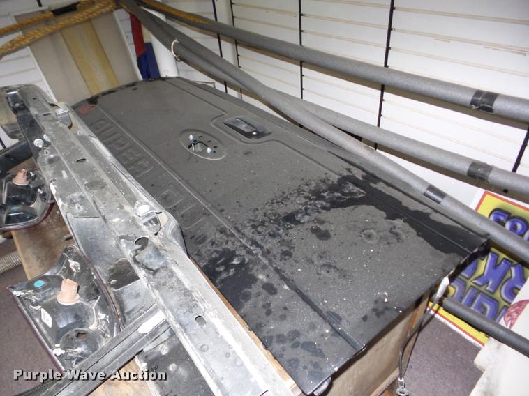 image for item BI9630 2015 Ford F250 pickup truck bed