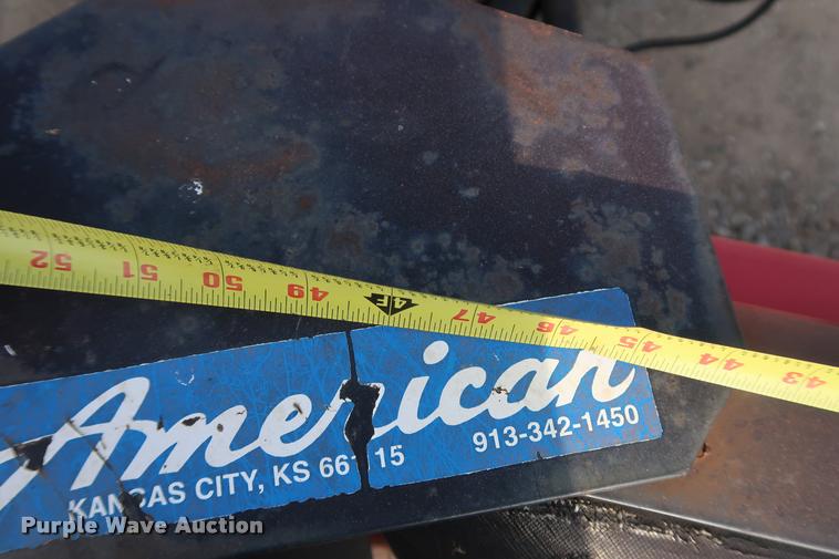 image for item BV9128 2001 Ford F350 Super Duty pickup truck