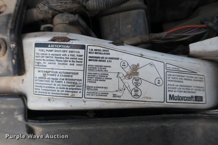 image for item BV9128 2001 Ford F350 Super Duty pickup truck