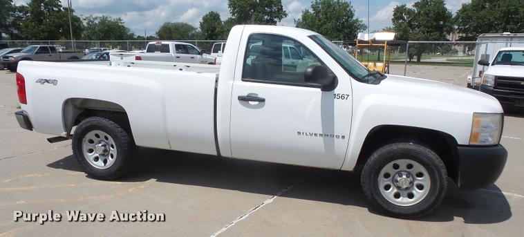 image for item DA1170 2009 Chevrolet Silverado 1500 pickup truck
