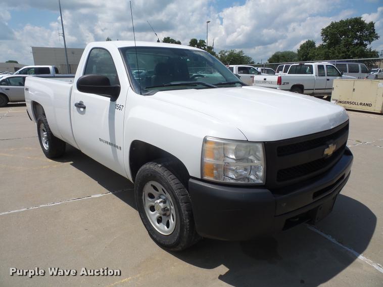 image for item DA1170 2009 Chevrolet Silverado 1500 pickup truck