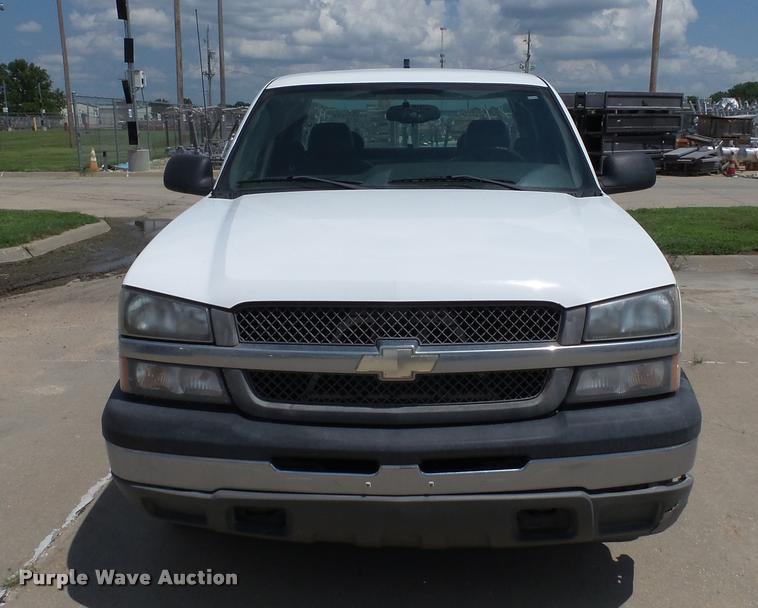 image for item DA1173 2005 Chevrolet Silverado 1500 Ext. Cab pickup truck