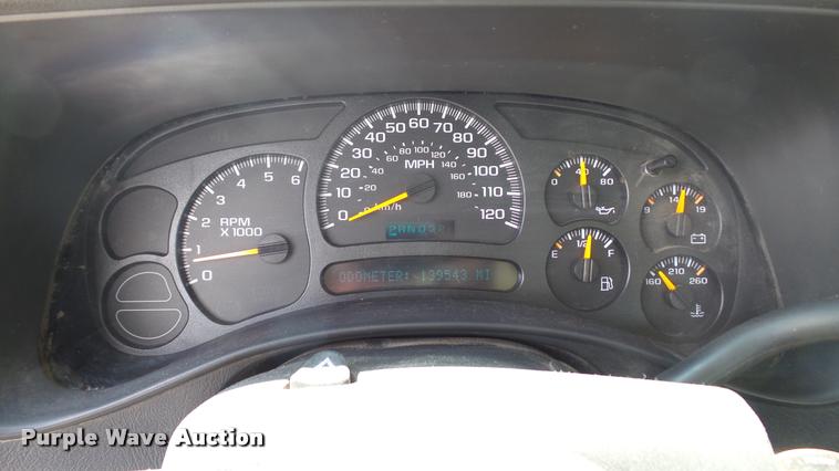 image for item DA1173 2005 Chevrolet Silverado 1500 Ext. Cab pickup truck