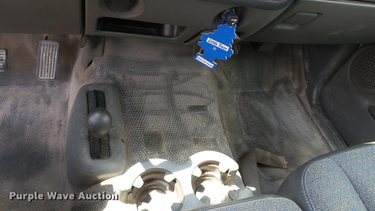 image for item DA1173 2005 Chevrolet Silverado 1500 Ext. Cab pickup truck