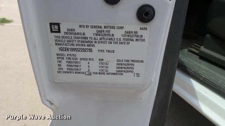 image for item DA1173 2005 Chevrolet Silverado 1500 Ext. Cab pickup truck