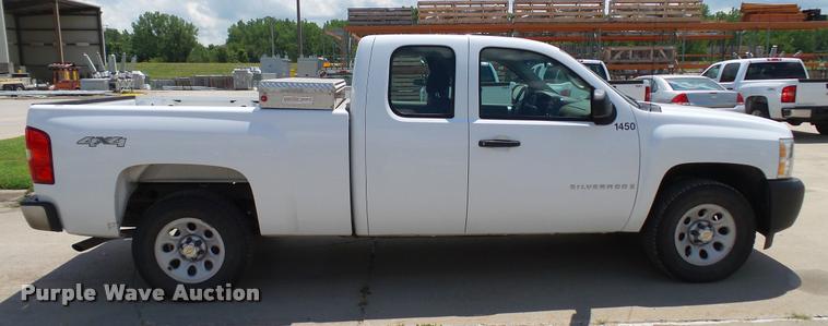 image for item DA1174 2008 Chevrolet Silverado 1500 Ext. Cab pickup truck