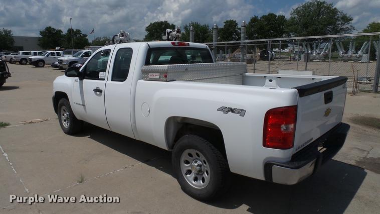 image for item DA1174 2008 Chevrolet Silverado 1500 Ext. Cab pickup truck
