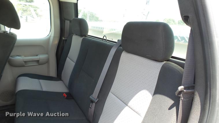 image for item DA1174 2008 Chevrolet Silverado 1500 Ext. Cab pickup truck