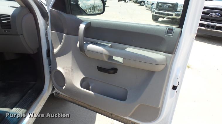 image for item DA1174 2008 Chevrolet Silverado 1500 Ext. Cab pickup truck