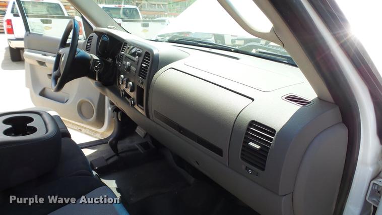 image for item DA1174 2008 Chevrolet Silverado 1500 Ext. Cab pickup truck