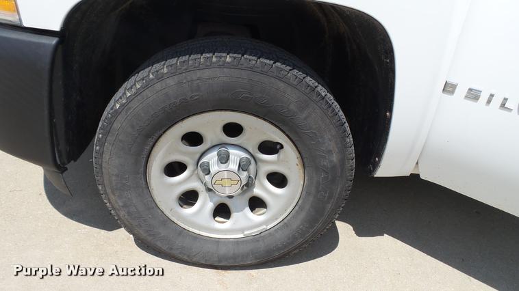 image for item DA1174 2008 Chevrolet Silverado 1500 Ext. Cab pickup truck