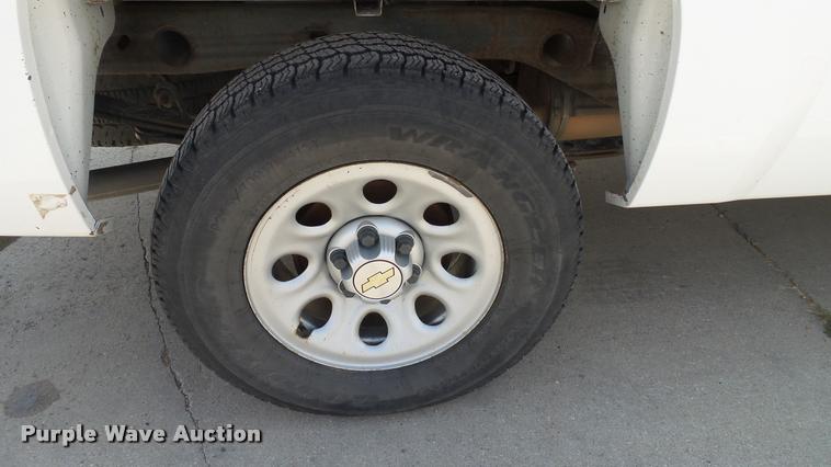 image for item DA1174 2008 Chevrolet Silverado 1500 Ext. Cab pickup truck