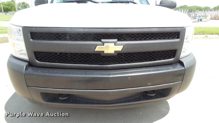 image for item DA1174 2008 Chevrolet Silverado 1500 Ext. Cab pickup truck