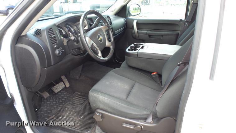 image for item DA1175 2012 Chevrolet Silverado Crew Cab pickup truck