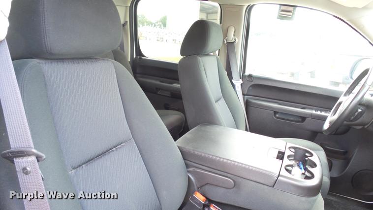 image for item DA1175 2012 Chevrolet Silverado Crew Cab pickup truck