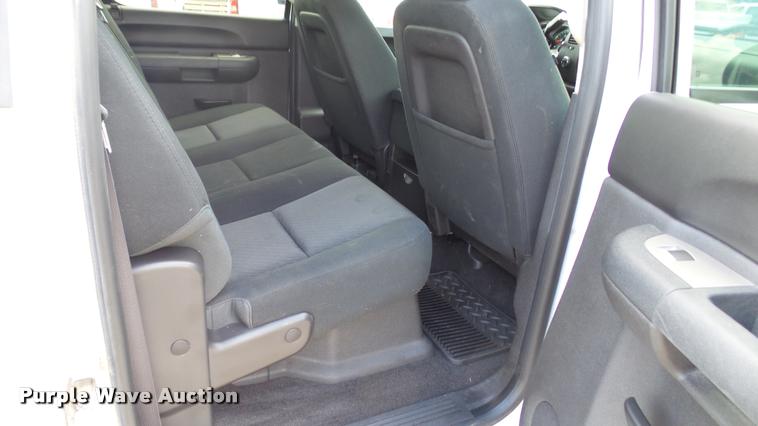 image for item DA1175 2012 Chevrolet Silverado Crew Cab pickup truck