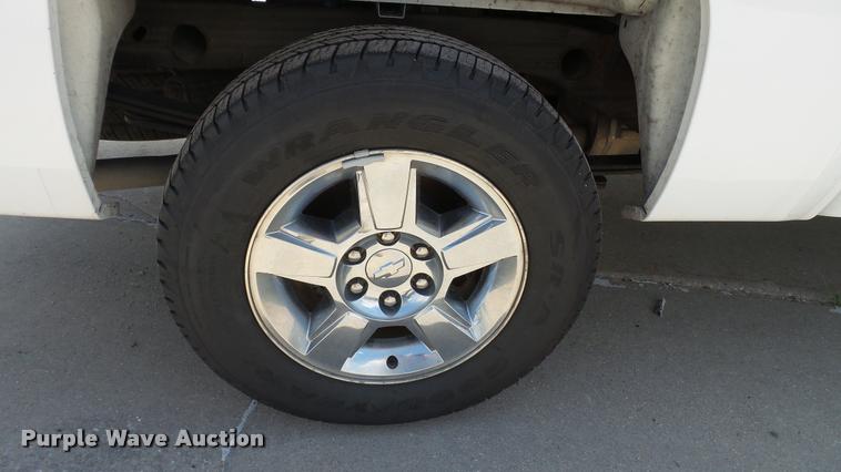 image for item DA1175 2012 Chevrolet Silverado Crew Cab pickup truck