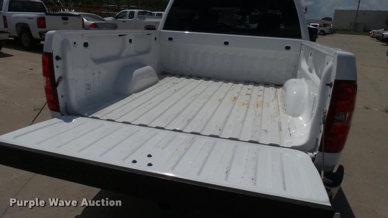 image for item DA1175 2012 Chevrolet Silverado Crew Cab pickup truck