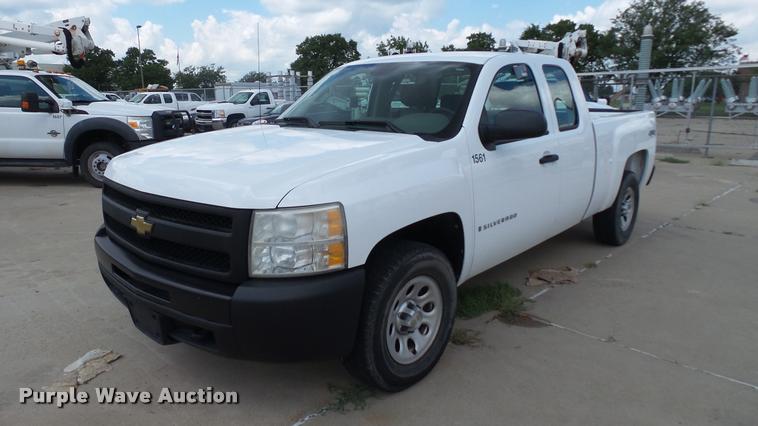 image for item DA1176 2009 Chevrolet Silverado 1500 Ext. Cab pickup truck