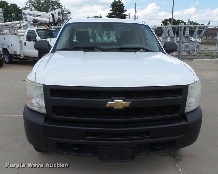 image for item DA1176 2009 Chevrolet Silverado 1500 Ext. Cab pickup truck