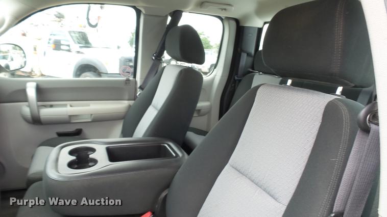 image for item DA1176 2009 Chevrolet Silverado 1500 Ext. Cab pickup truck